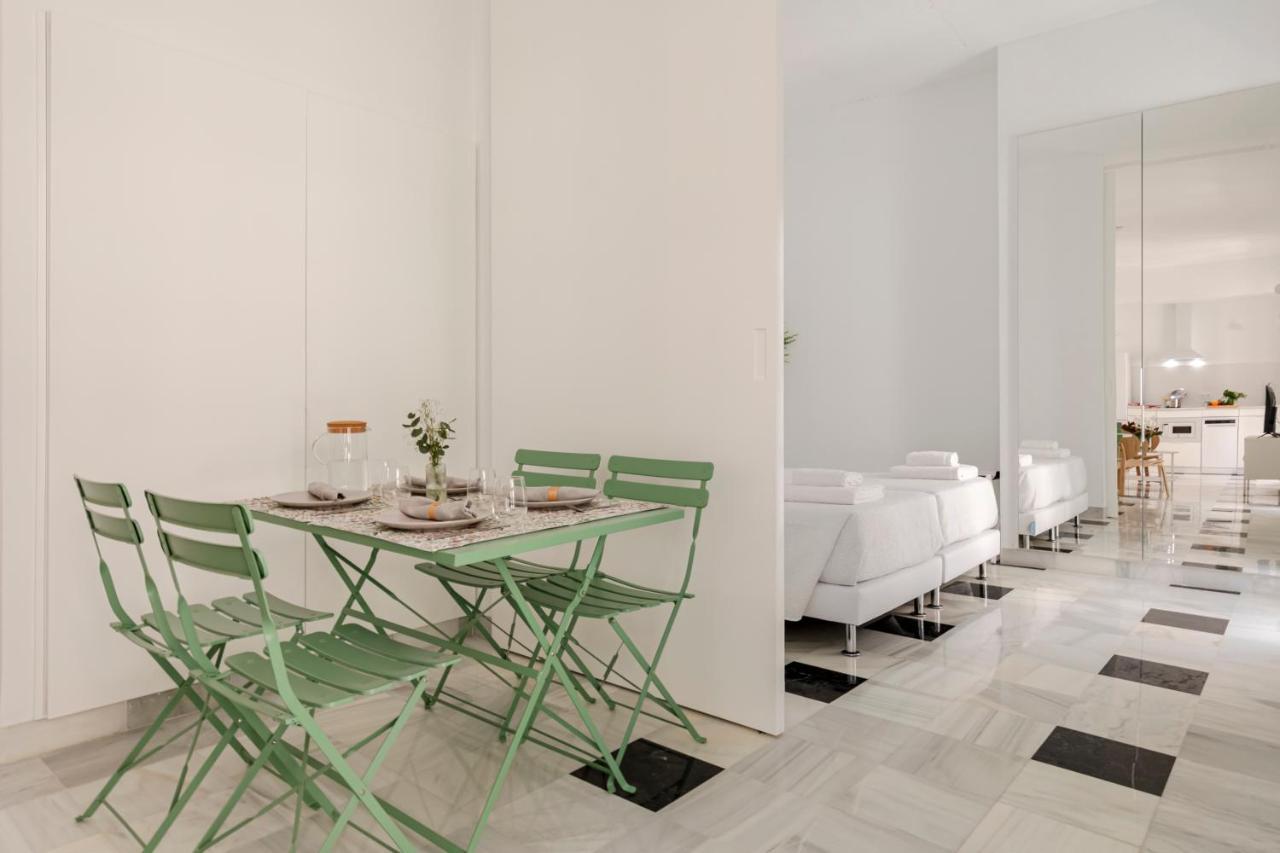 Aurora Terrace Apartments Sevilla Eksteriør bilde